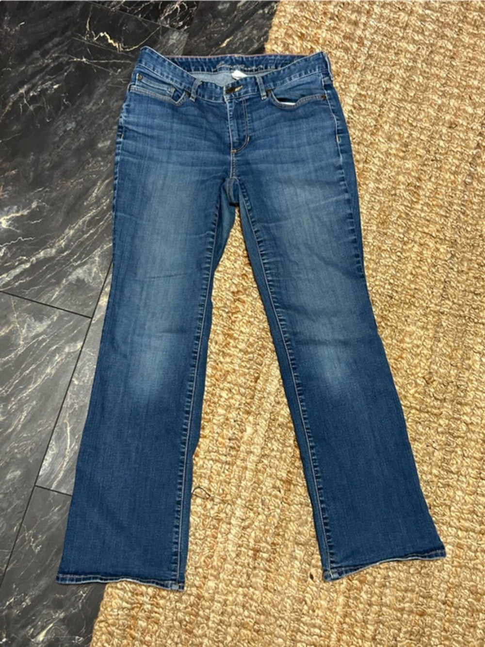 Eddie Bauer Curvy Fit Women's Blue Flare Jeans